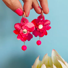 Load image into Gallery viewer, Rose Petal Muse