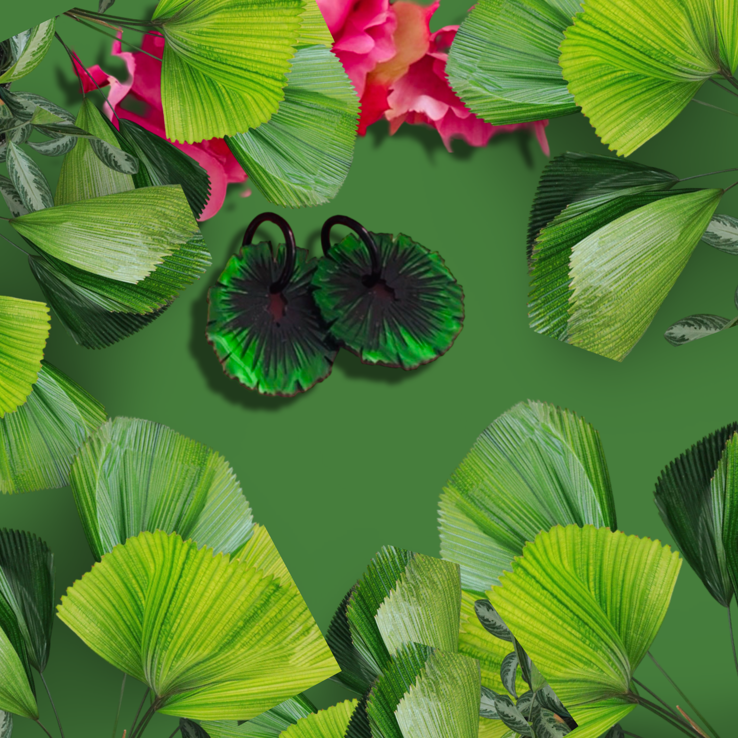 Fan Palm Green and Black - Large