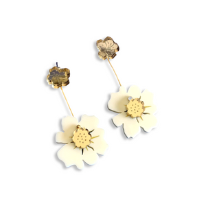 Swinging Flowers Ivory
