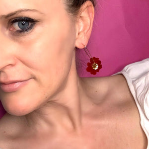 Flower hoops red