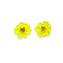 Load image into Gallery viewer, Yellow Flower Studs