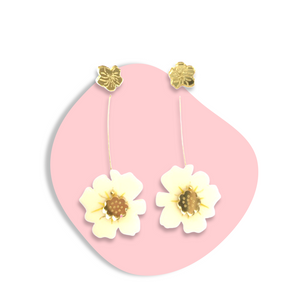 Swinging Flowers Ivory